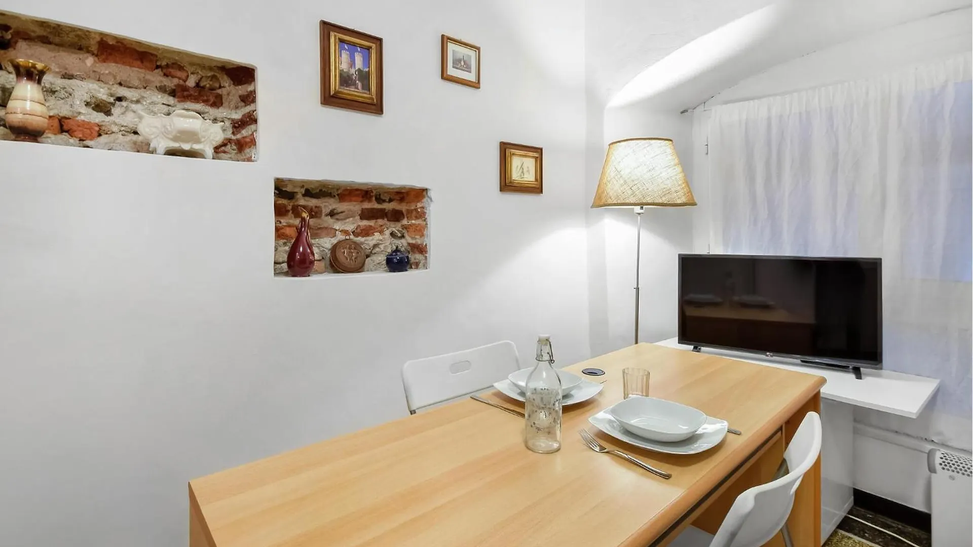 Cosy Apartment In Genova